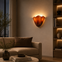 OCS - Bellino sculpturale wandlamp van amberkleurig glas