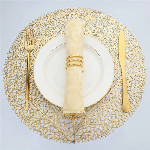 Set of 4 Table Mat Leaf Golden PVC Placemat Hollow Insulation Coaster Pads Table Bowl Home Christmas Modern Style Decor